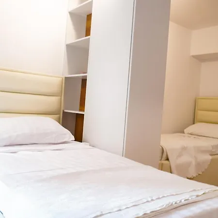 N'baz Apartment, Golem (Tirana)