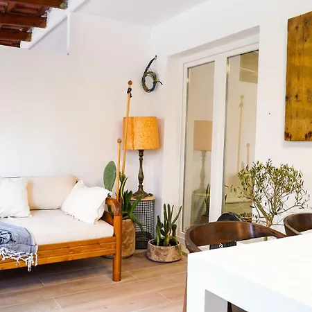 N'baz Apartment, Appartement *