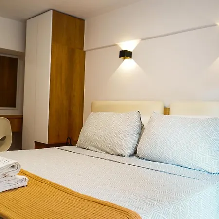 N'baz Apartment, * Golem (Tirana)