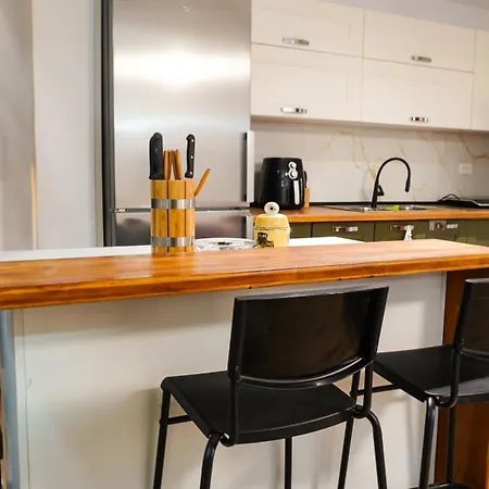 N'baz Apartment, * Golem (Tirana)